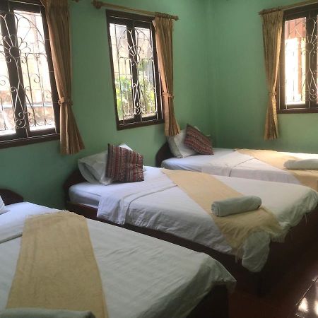 Mao Pha Sok Guesthouse Луанґпхабанґ Екстер'єр фото